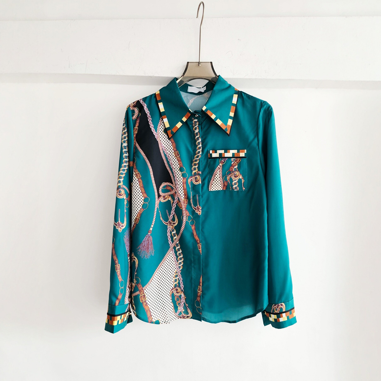French Streetwear Brand - قميص نسائي بأكمام طويلة على الطراز
