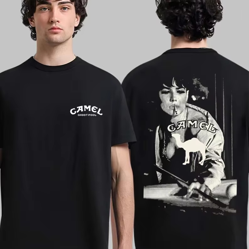 تي شيرت أبيض بتصميم إعلاني عتي - مراجعة Streetwear Brand Popular وسعره
